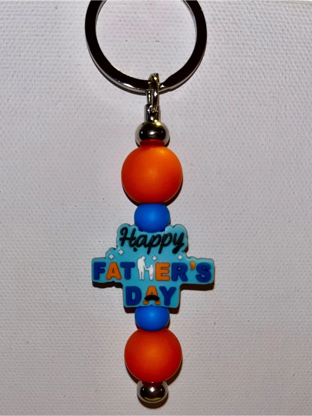 ‘Happy Father's Day’ Keychain w/Father & Child & Orange & Blue Accents